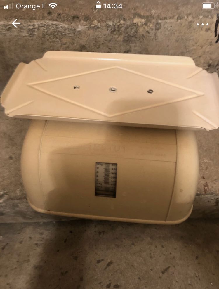 BALANCE DE CUISINE vintage blanche TESTUT 3kg EUR 17,00 - FR
