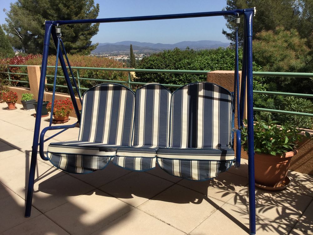 Balancelle 100 Hy�res (83)