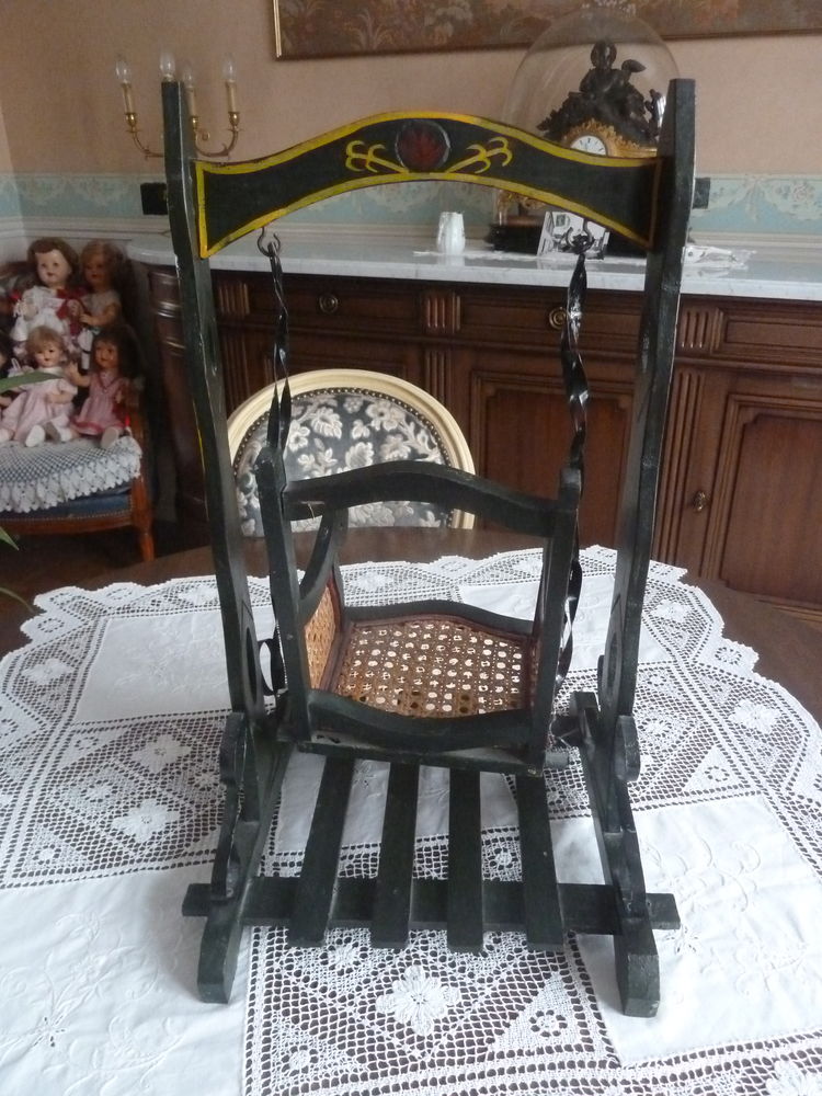 Balan�oire ancienne de poup�e 65 Roissy-en-Brie (77)