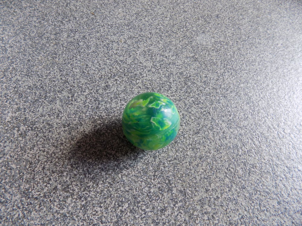 Balle rebondissante 1 La Motte-d'Aveillans (38)