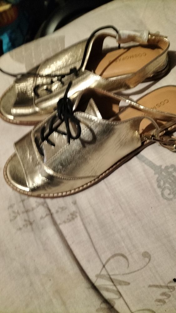 Ballerine a bride cuir cosmoparis Evola or pointure 36 neuf 75 Cachan (94)