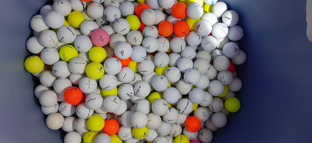 75 balles de golf classique m�lang�es pour 20 euros 20 Ploemel (56)