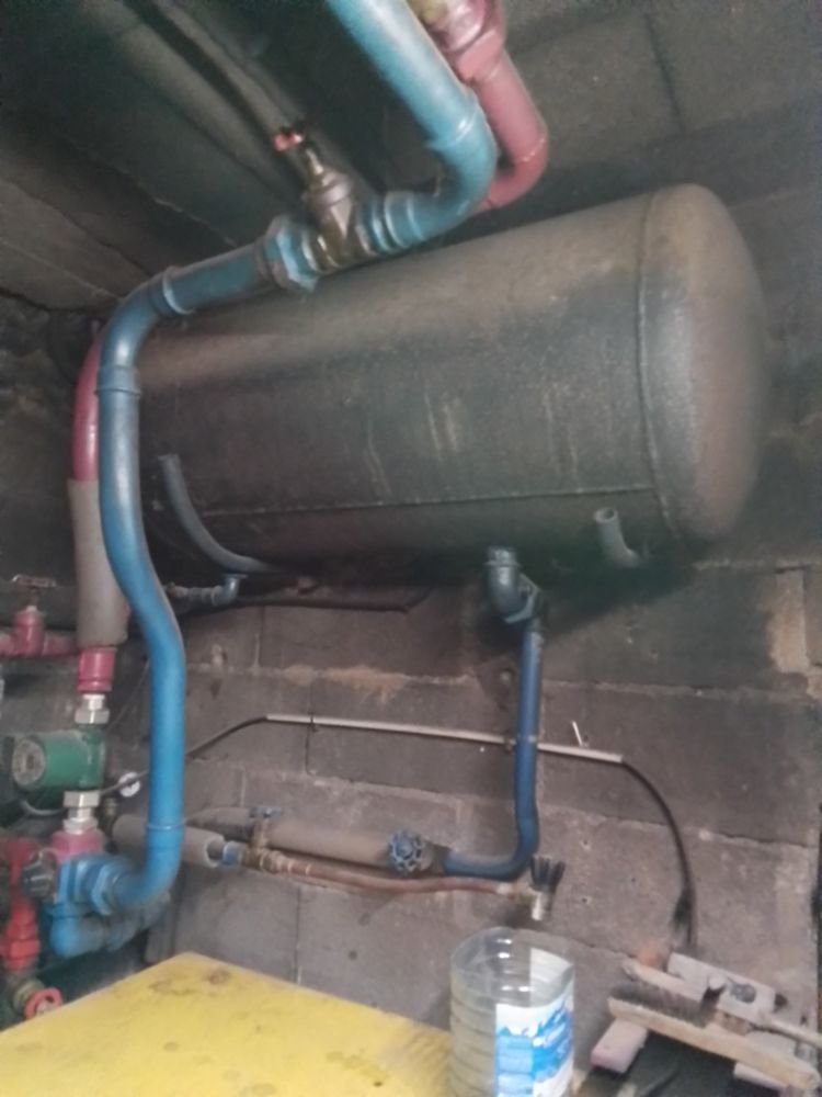 Ballon ancien d'eau chaude 70 Collonges-la-Rouge (19)