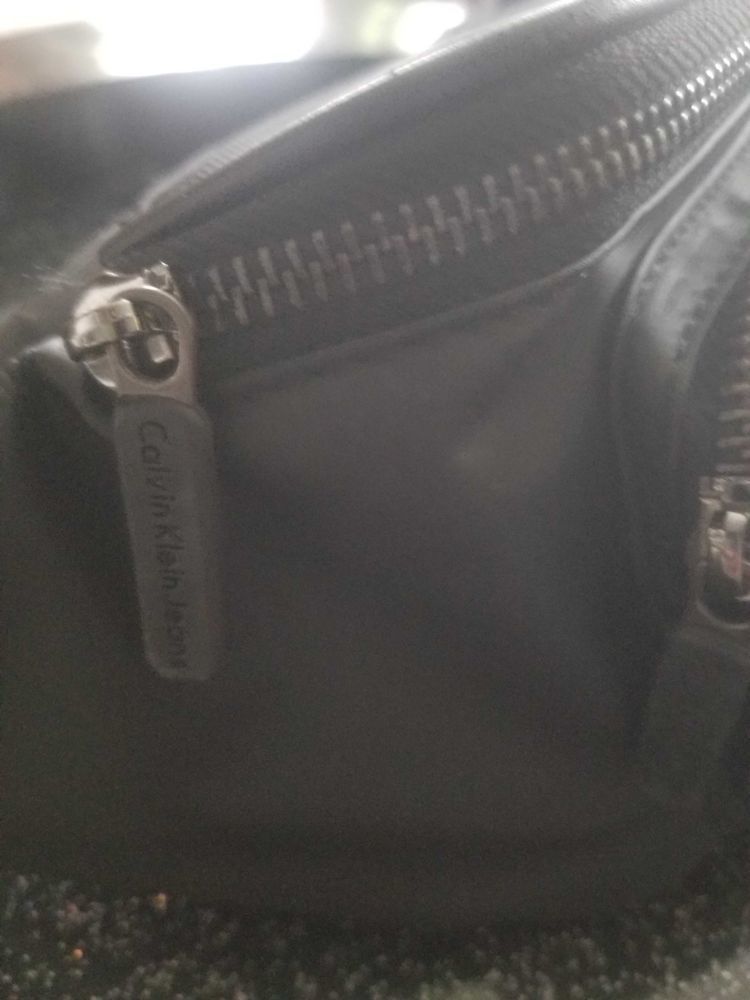 sac banane noir homme Calvin Klein crown 25 Auby (59)