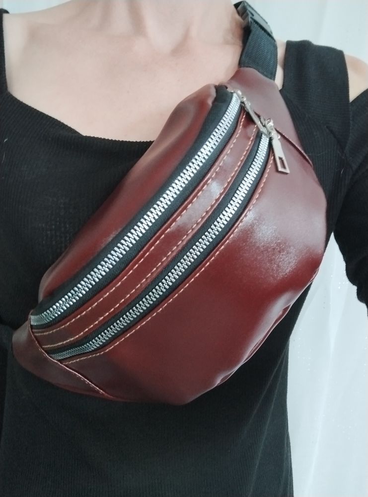 sac banane en parfait �tat simili cuir rouge 7 Cartigny (80)