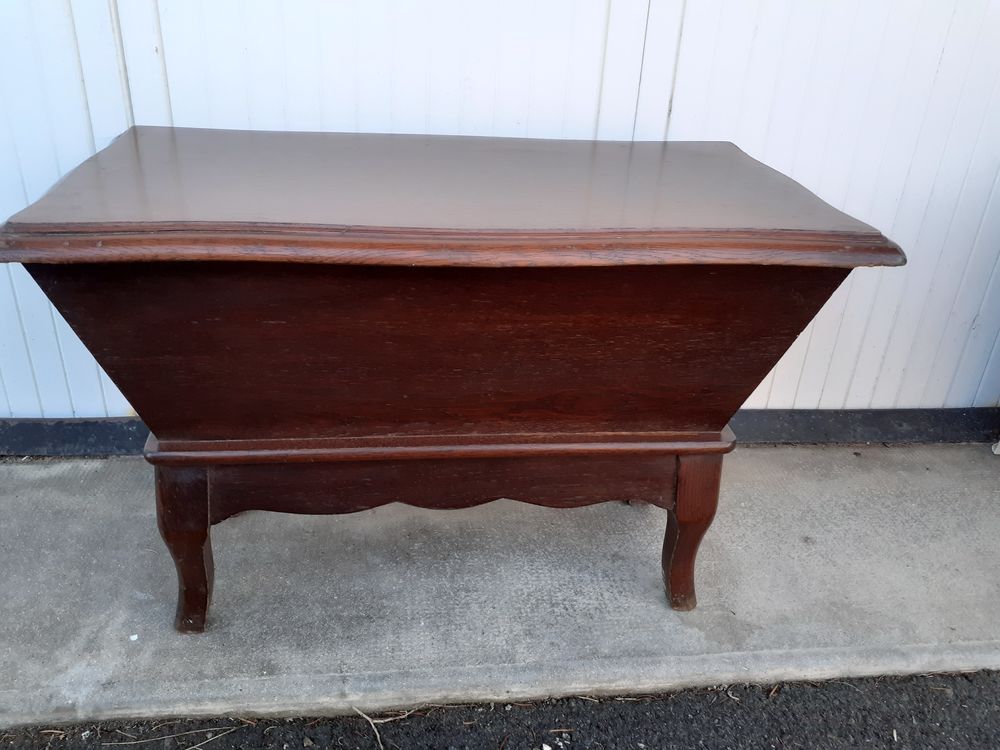 banc avec coffre musical 48 Montlu�on (03)