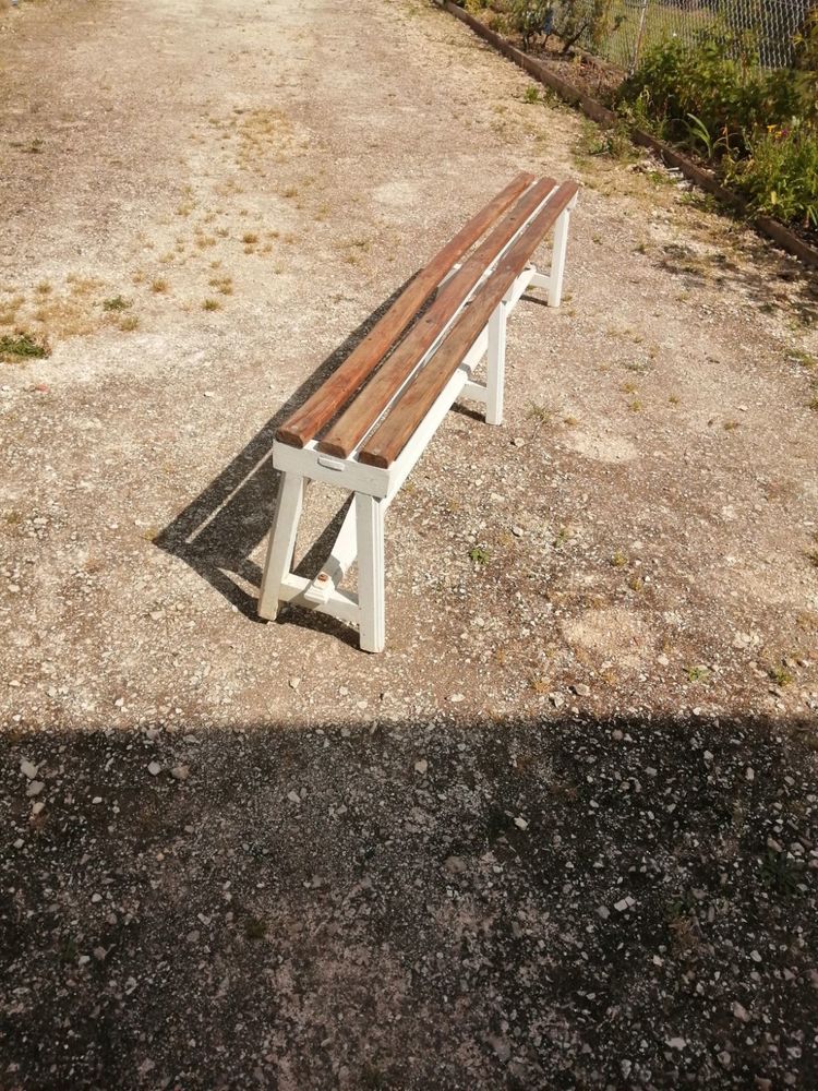 Banc en bois 2,1m 35 Courgis (89)