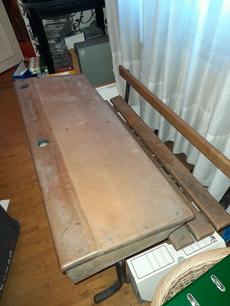 banc d'�cole ancien 0 Valenciennes (59)