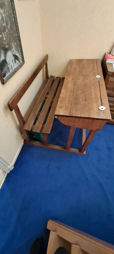 Banc d'�colier 
120 Grenoble (38)