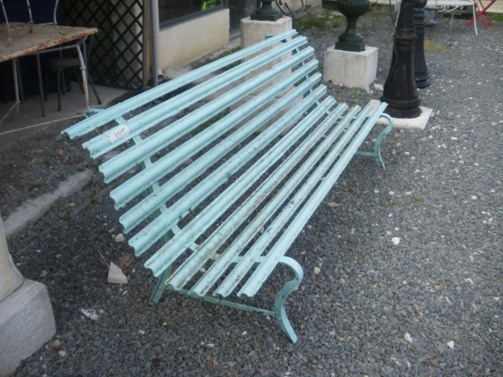Banc de jardin ancien en fer 220 Ch�teau-l'�v�que (24)
