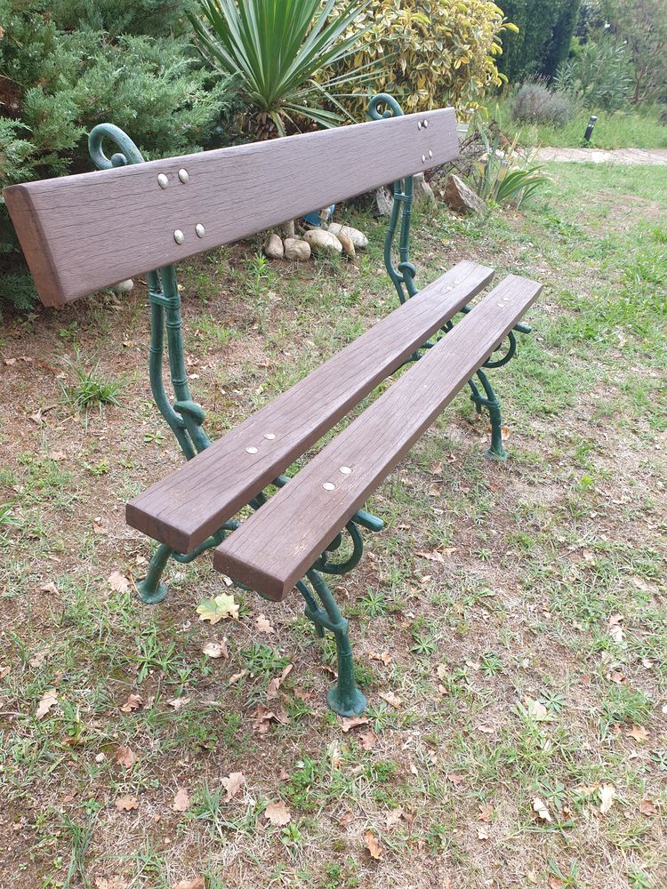 Banc de jardin restaur� pieds anciens. 450 Gr�zieu-la-Varenne (69)