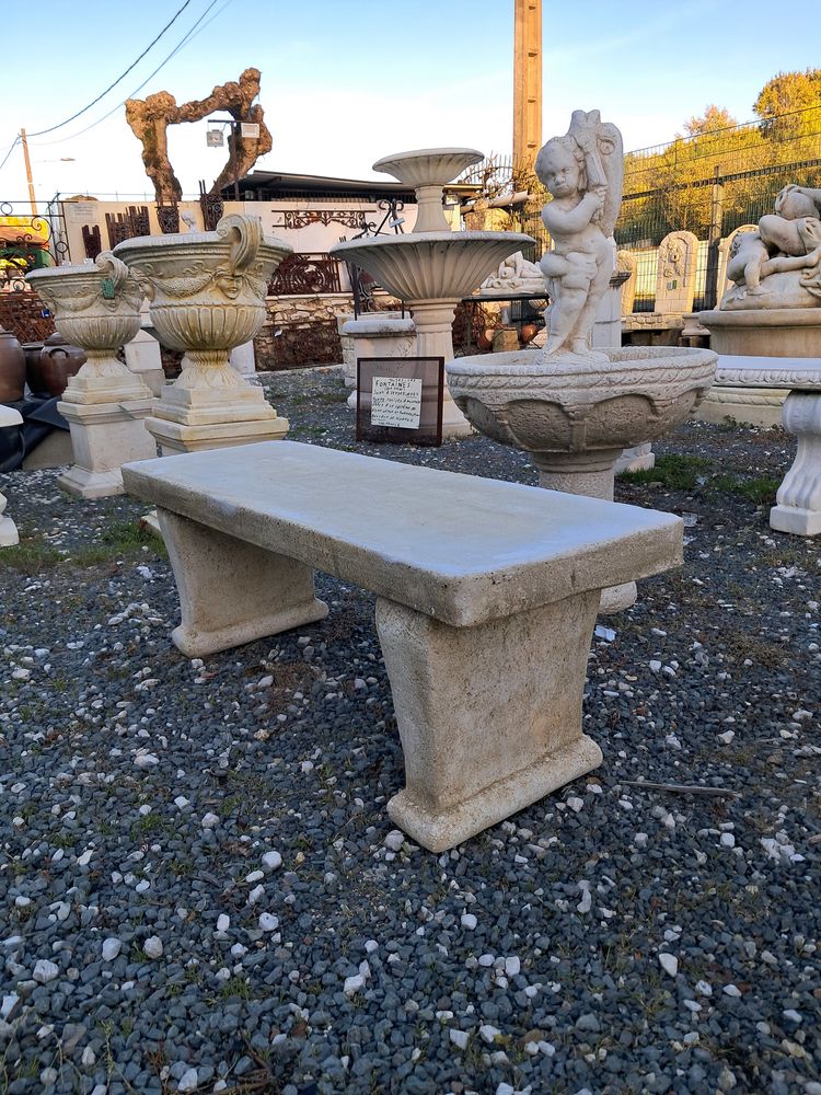 Banc en pierre reconstitu�e, non g�lif 249 Ch�teau-l'�v�que (24)