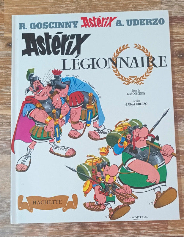 Bande dessin�e Ast�rix  Ast�rix l�gionnaire  12 Montbrun (46)