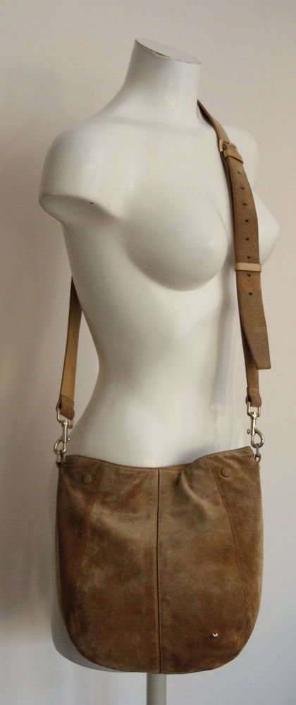 Sac bandouli�re cuir veau velours HALSTON HERITAGE 100 Issy-les-Moulineaux (92)