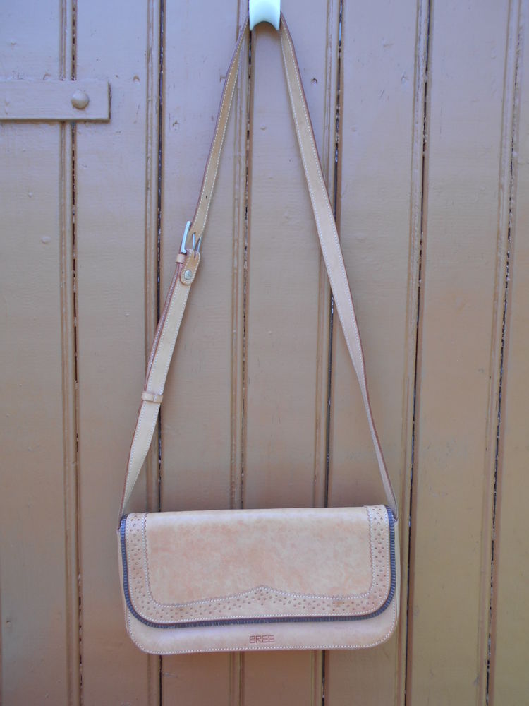 Sac bandouli�re femme   Cree  	 20 Dammarie-les-Lys (77)