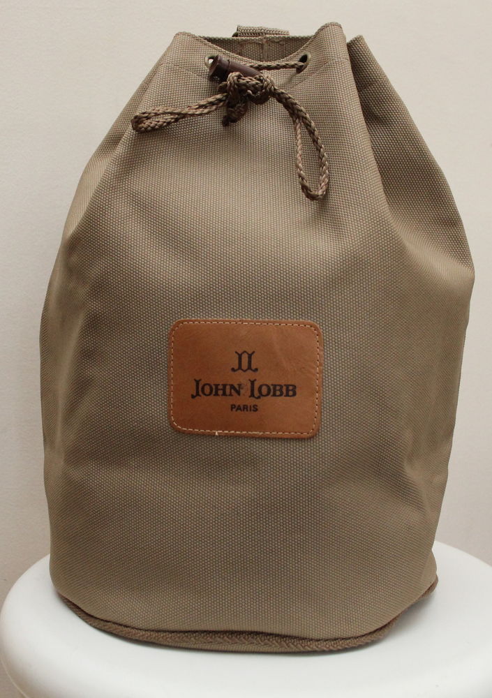 Sac bandouli�re toile et cuir JOHN LOBB 130 Issy-les-Moulineaux (92)