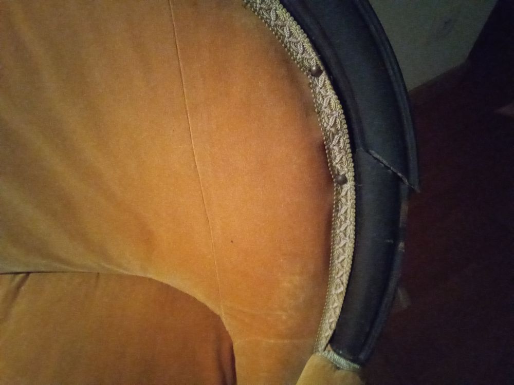 Banquette ancienne � restaurer 120 Saint-Nazaire (44)