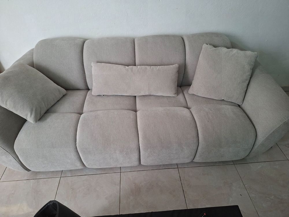 Banquette beige - Tr�s bon �tat 300 Lamentin (97)