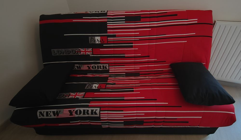 Banquette-lit- clic-clac + 2 coussins d�co (mod�le New York) 130 Cran-Gevrier (74)