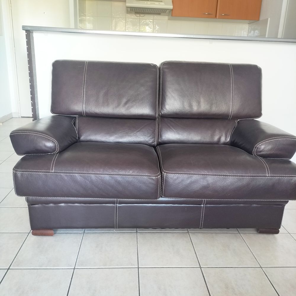 Banquette cuir �tat neuf 250 Nimes (30)