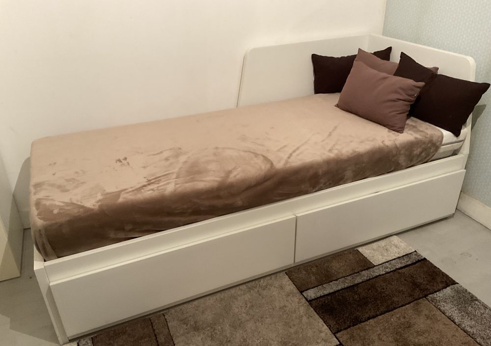 banquette/lit gigogne 250 Langoiran (33)