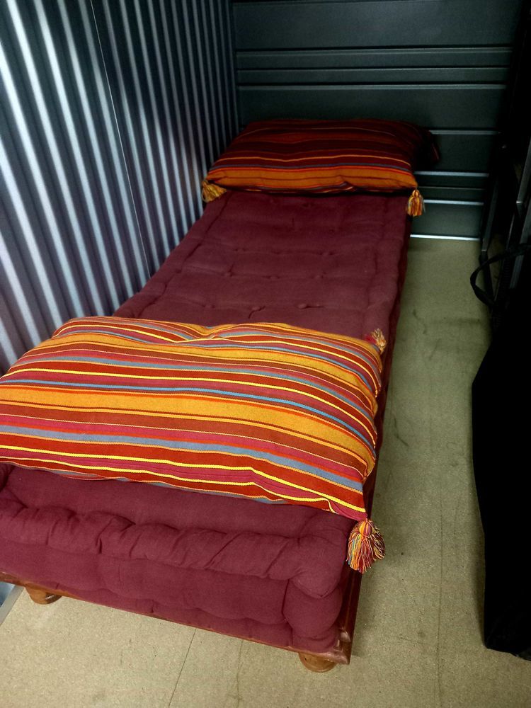 Banquette Indienne 160 Niort (79)