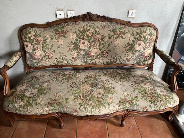 banquette Louis XV bois et tapisserie � fleurs 150 Belb�ze-en-Comminges (31)