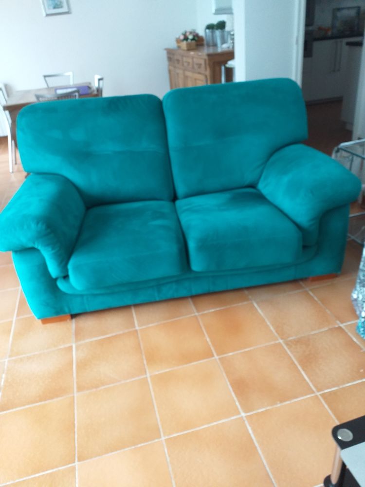 Banquette 2 places en Alcantara vert non transformable 60 Roquevaire (13)