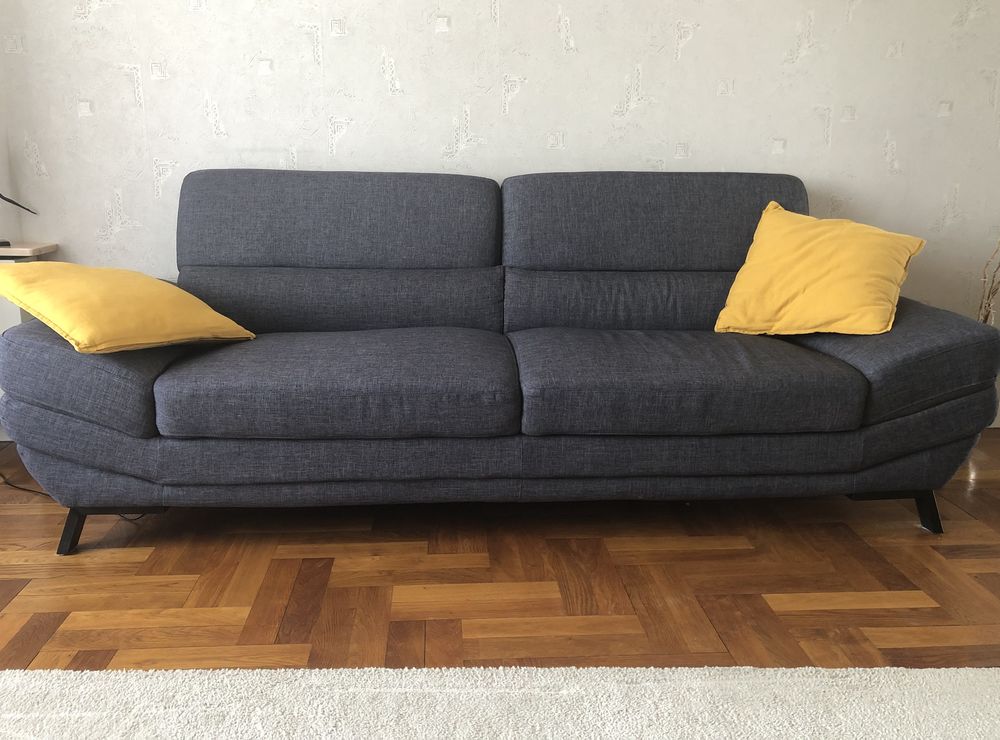 Banquette 3 places BUT MATHIS gris fonc� 350 Limoges (87)