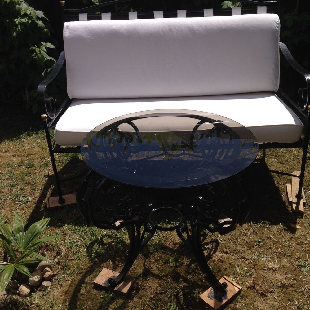 banquette 3 places et table   �tag�re 300 Daux (31)