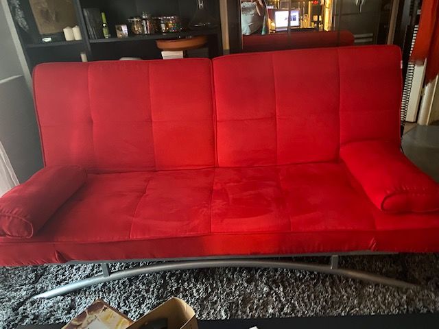 Banquette lit rouge tr�s bon �tat 0 Capbreton (40)