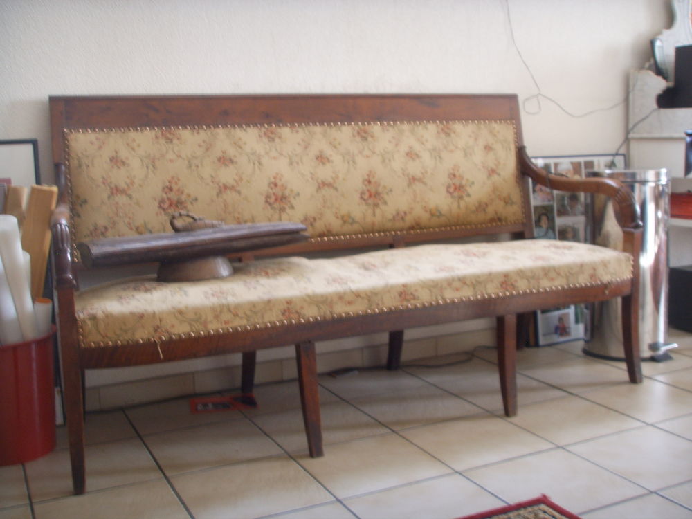 Banquette style Empire 0 Aubi�re (63)