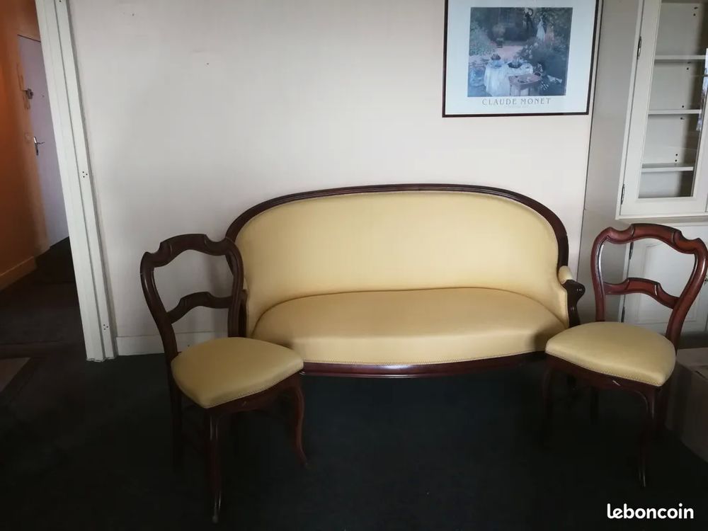 Banquette Style Luis XV et Deux Chaises
Colleur  dor� 169 Rosny-sous-Bois (93)