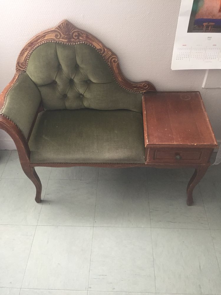 banquette t�l�phonique vintage 160 Saint-Denis (93)