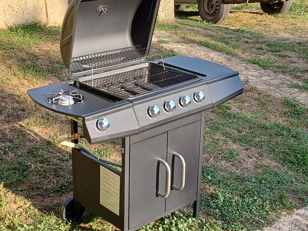 Barbecou a gaz 270 Perreuil (71)