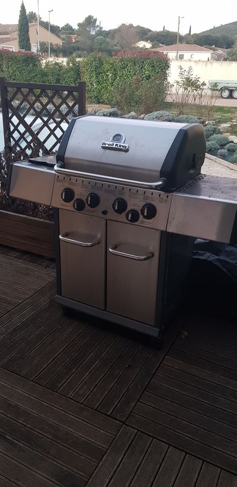 barbecue broil king au gaz 0 Quissac (30)