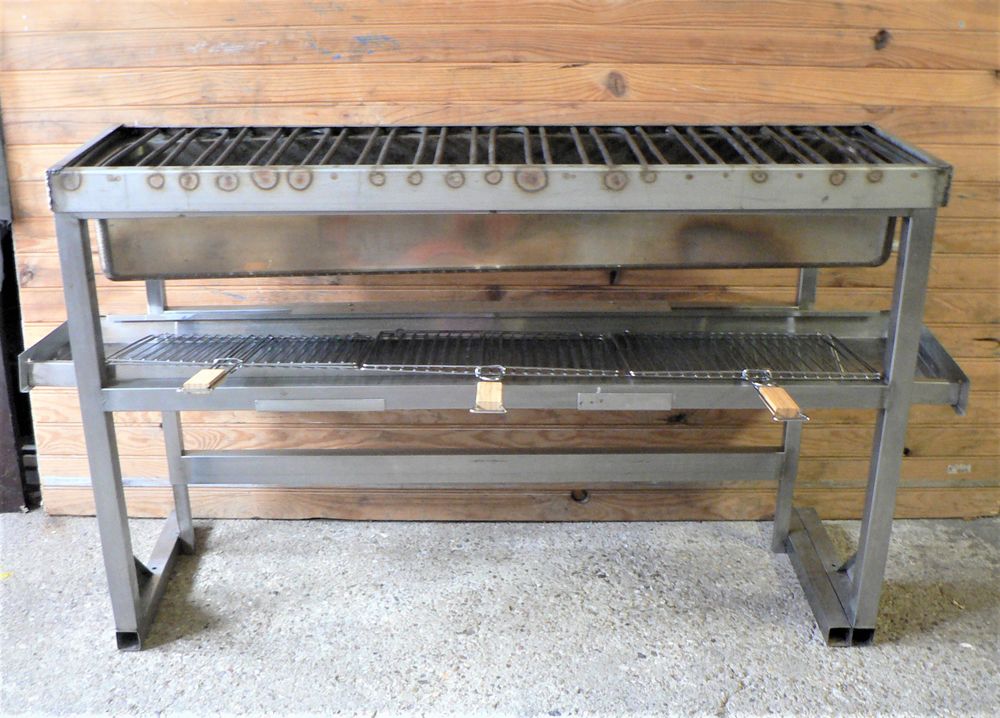 Barbecue charbon/bois tout inox 700 Laxou (54)