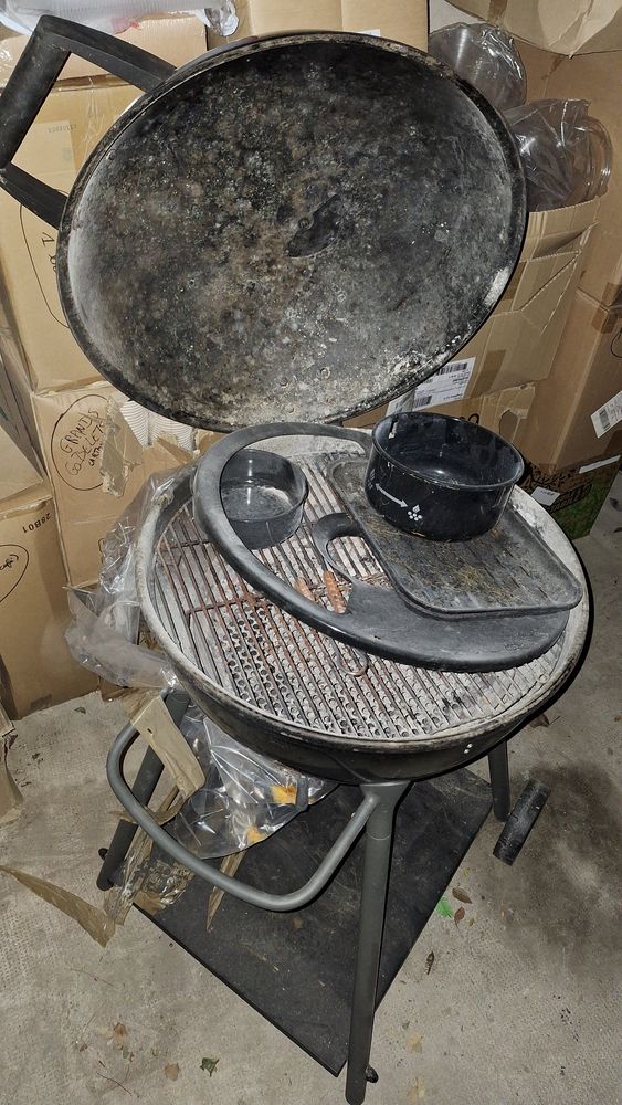 Barbecue outdoorchef grille 57cm diam�tre.
100 La Ciotat (13)