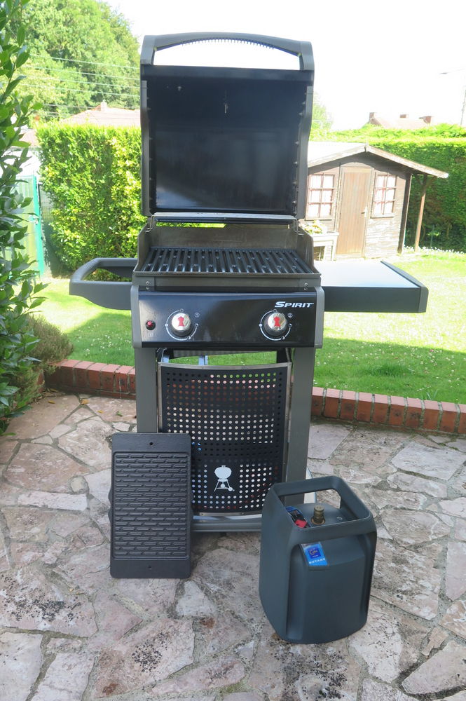 Barbecue Weber Classic E 210 � gaz + accessoires 400 Lewarde (59)