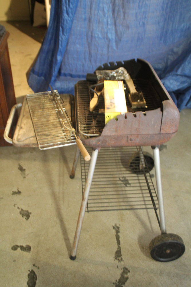 BARBECUE 30 La Roche-sur-Yon (85)