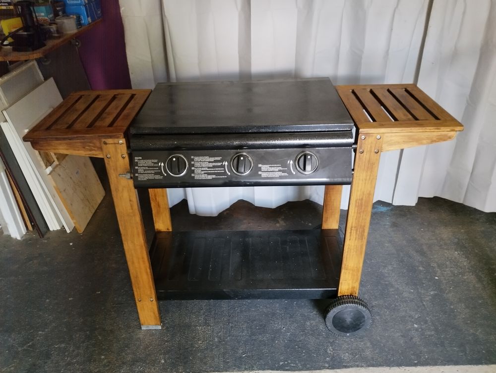 Barbecue gaz 60 Charnay-l�s-M�con (71)