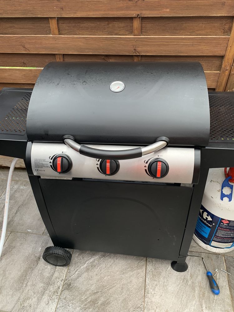 Barbecue gaz 80 Laval (53)