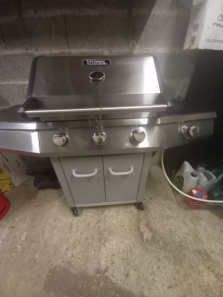 Barbecue � gaz 180 Nouvoitou (35)