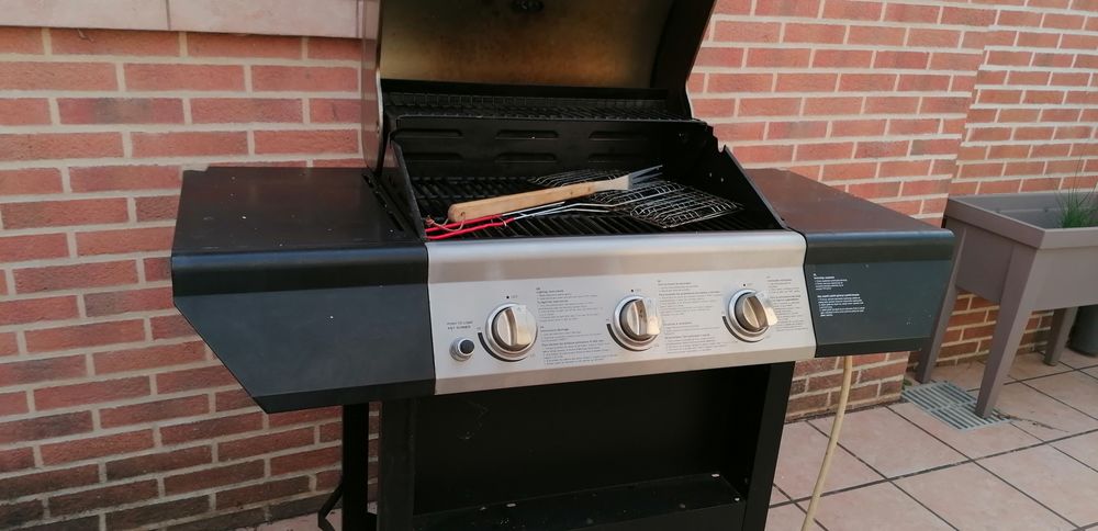 Barbecue � gaz 110 Saint-Sauveur (80)