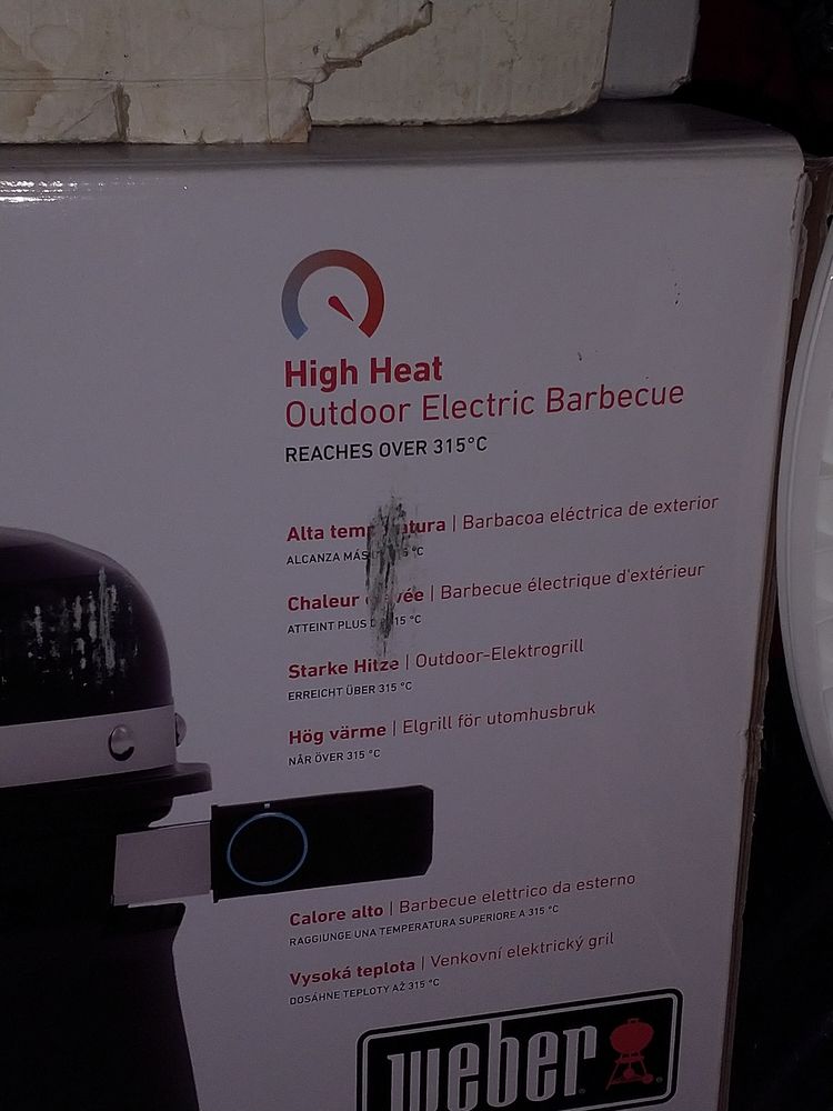 Barbecvue WEBER LUMIN 500 Sciez (74)