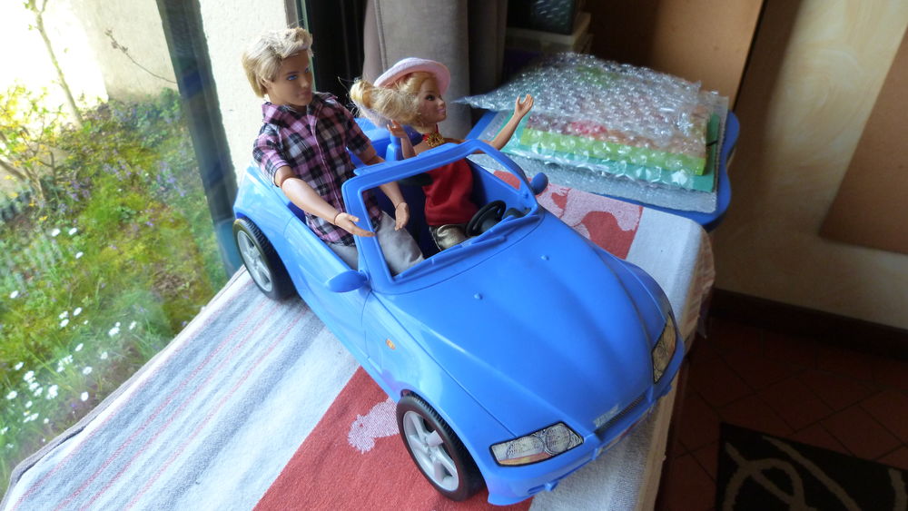 barbie et ken voiture