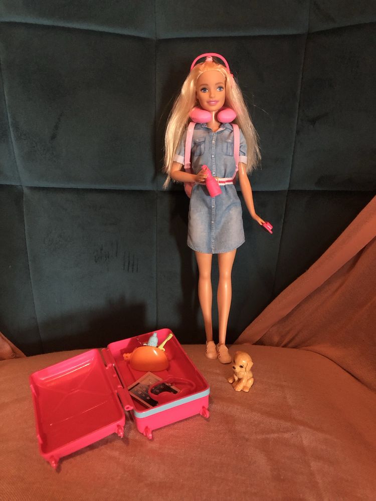 barbie voyage 8 Amiens (80)