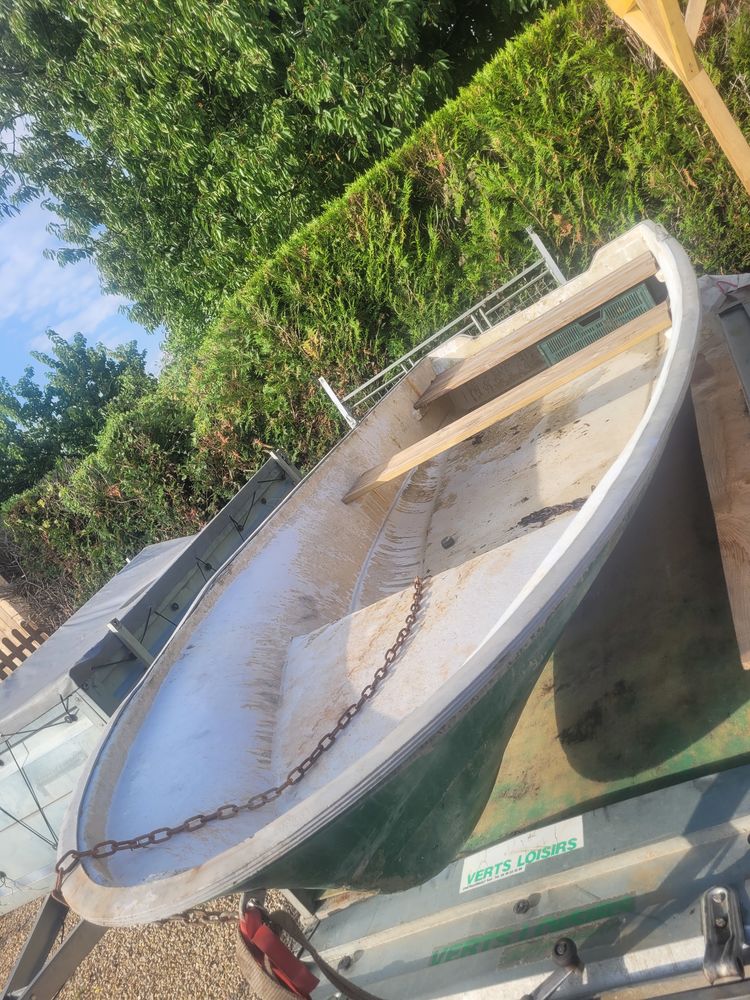 BARQUE DE PECHE 500 Naintr� (86)