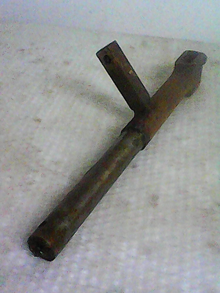 Barre porte outils 0 Saint-Quentin-sur-Nohain (58)