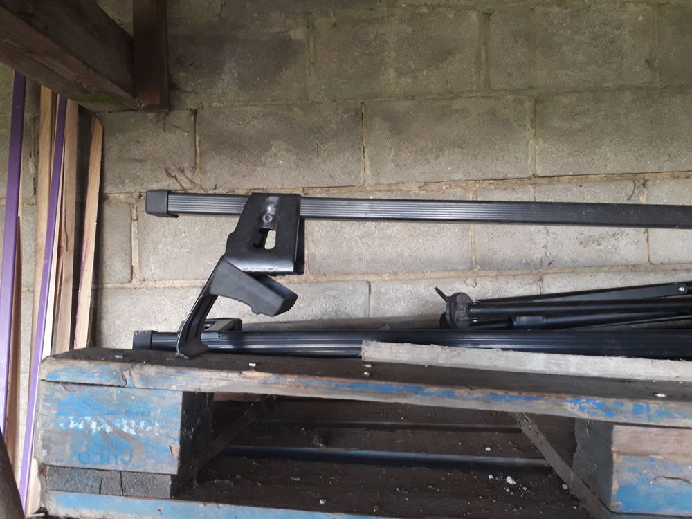 Barre de toit DS4 40 �taves-et-Bocquiaux (02)